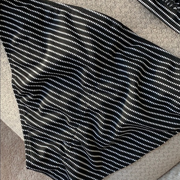 Target Xhilaration Swimsuit - Picture 3 of 8